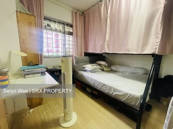 Blk 305 Tampines Street 32 (Tampines), HDB 5 Rooms #556438901